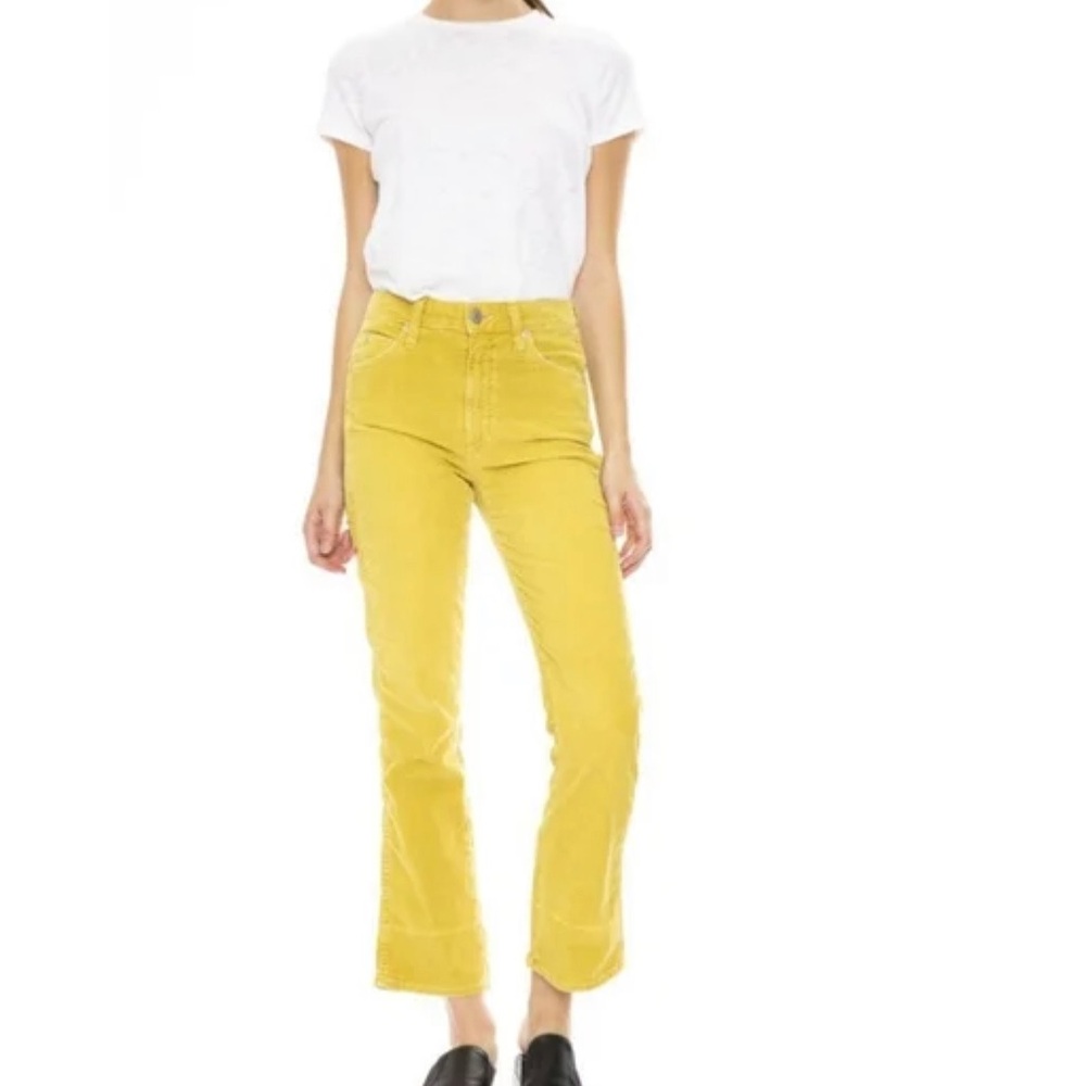 AMO yellow corduroy pants. Size 27.